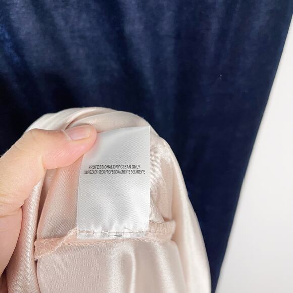 City Studios Juniors Size 5 Blue Velvet Off The Shoulder Gown Dress Split V Neck - Picture 11 of 14